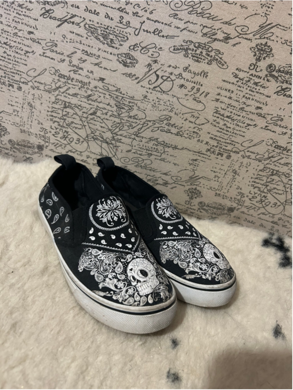 Boys Unbranded Skull Bandana Print Slip-On Sneakers Black/White